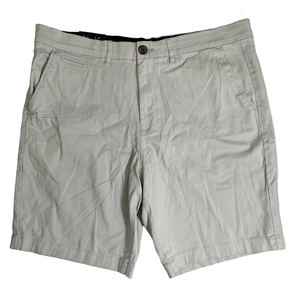 Tahari Men's Flex Waist Slim Fit Stretch 9" Chino Shorts - Mint Green - Size 38